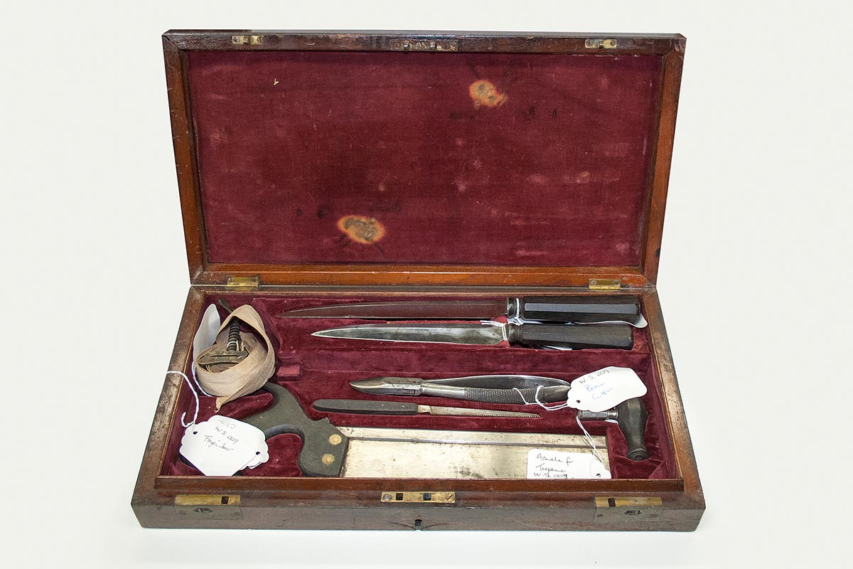 Set of Amputation Instruments